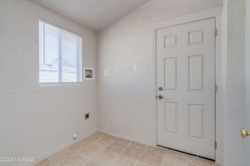 5535 Flying M St, Tucson AZ  85713-6418 exterior