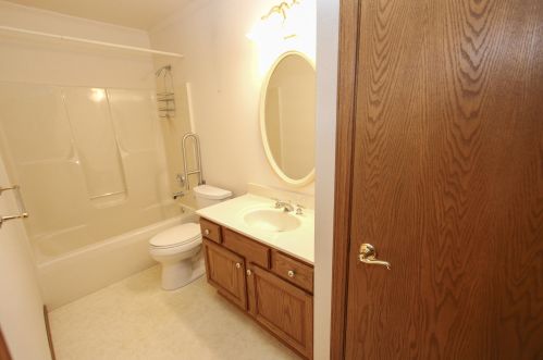 4517 Clayton Crst Ave, Milwaukee WI 53221-3732 exterior