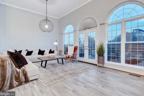 3405 Governors Crest Ct, Alexandria VA  22310-2337 exterior