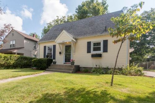 2913 Morgan St, Kalamazoo, MI 49001-4460