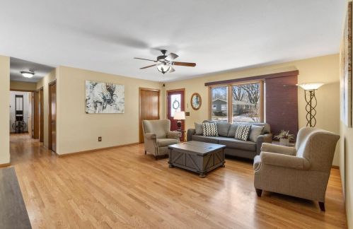 1605 Tarragon Dr, Madison WI  53716-1858 exterior