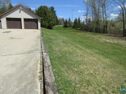 20 Yukon Dr, Ely, MN 55731-1030