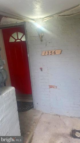 1356 Independence Ave, Washington DC  20003-2471 exterior