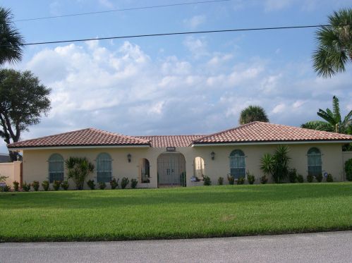 1522 Thumb Point Dr, Fort Pierce, FL 34949-3567