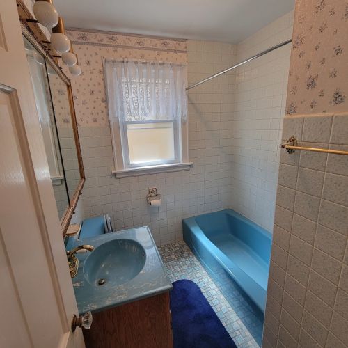 4427 Mason Ave, Chicago IL 60630-1912 exterior