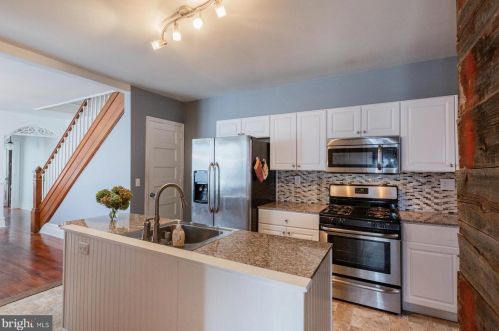 932 Lititz Ave, Lancaster PA 17602-1919 exterior