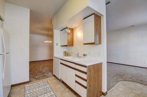 6014 Dell Dr, Madison WI  53718-8200 exterior