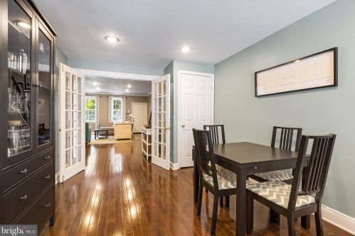 1007 21 St, Philadelphia PA 19146-4321 exterior