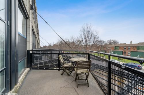 1033 14th Pl, Chicago IL  60608-2285 exterior