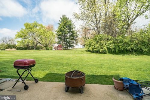 629 Dogwood Ct, Pottstown PA 19464-9234 exterior