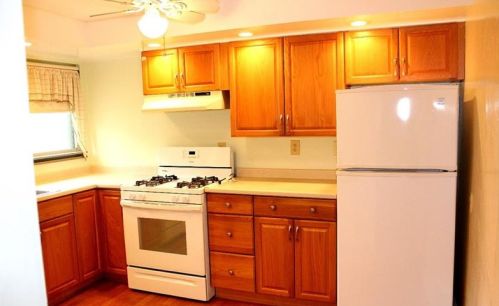 1209 Universal Rd, Pittsburgh PA 15235-3804 exterior