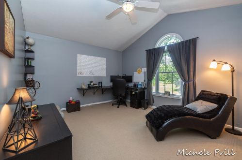 6215 Eagle Rdg Dr, Kalamazoo MI 49004-9627 exterior