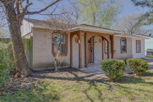 6332 Fenway St, Dallas, TX 75217-5024