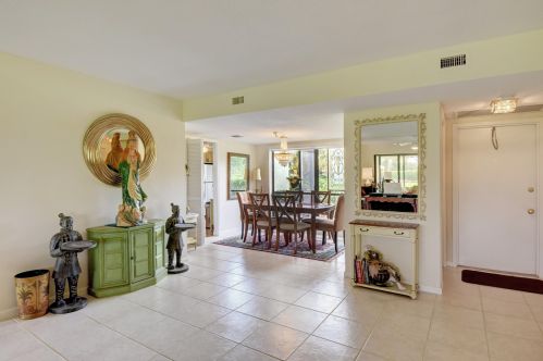 3693 Quail Rdg Dr, Boynton Beach FL 33436-5328 exterior