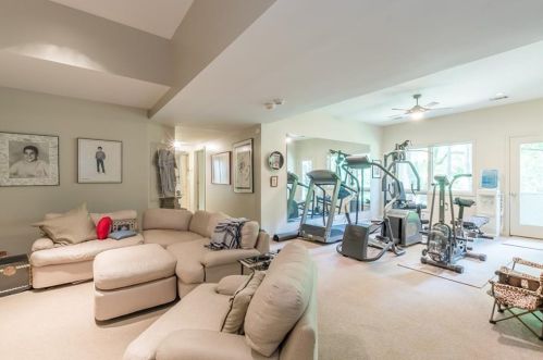 55 Finch Frst Trl, Atlanta GA 30327-4576 exterior