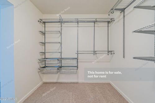 2801 10 St, Phoenix AZ 85086-0929 exterior