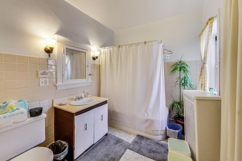 3256 Wilson Ave, Chicago IL 60640-5211 exterior