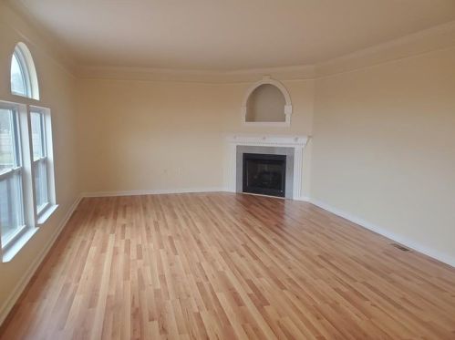 134 Nottingham Dr, Pittsburgh PA 15235-5120 exterior