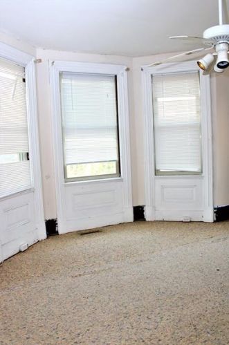 2536 Maple Ave, Pittsburgh PA 15214-3321 exterior