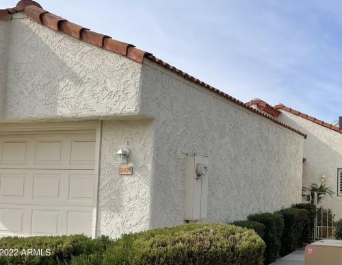 13826 42nd St, Phoenix, AZ 85032-5855