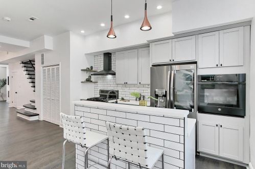 1706 5th St, Washington DC  20001-2424 exterior