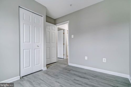 10414 Heathside Way, Rockville MD 20854-6346 exterior