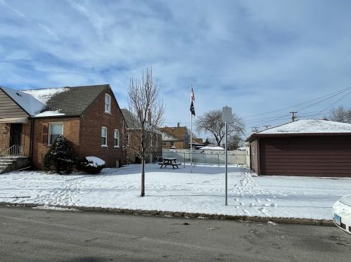 3958 112 St, Chicago IL 60643-3630 exterior