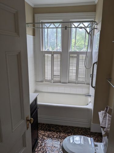 2 Park Rdg, Concord NH 03301-3030 exterior