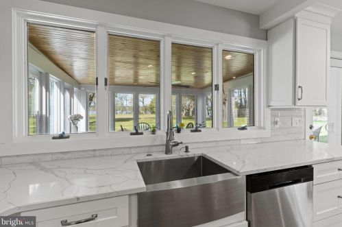 3655 Horn Rd, Huntingtown MD 20639-9546 exterior