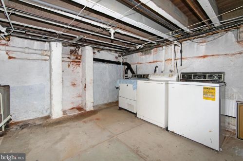 536 Belgrade St, Philadelphia PA 19125-2718 exterior