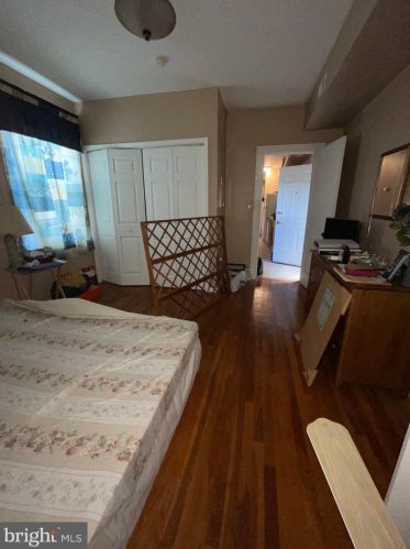 1900 17th St, Washington DC 20020-4703 exterior