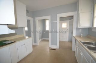 929 51st St, Birmingham AL  35212-3117 exterior