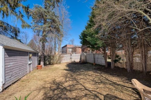 78 Nevins Ave, Springfield MA 01106-3120 exterior