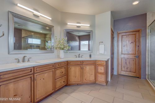 921 Painted Clouds Pl, Tucson AZ 85755-9372 exterior