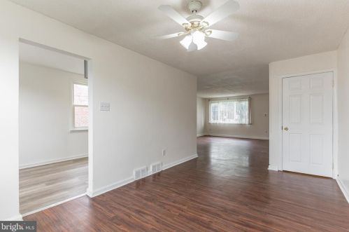 1232 Elson Rd, Chester PA 19015-1920 exterior