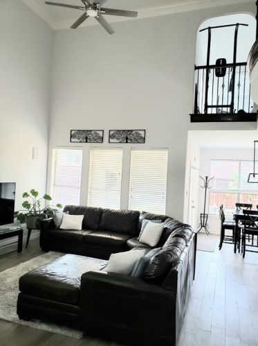 722 Burr Oak Dr, Frisco TX 75033-8652 exterior