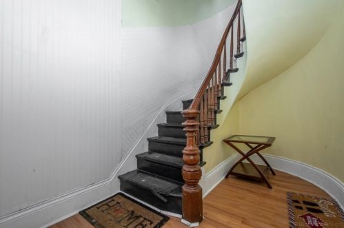 460 Chalkstone Ave, Providence RI 02909-4918 exterior