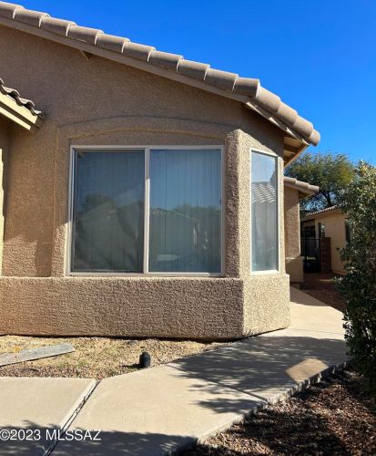 8902 Majestic Mountain Dr, Tucson AZ  85742-4502 exterior