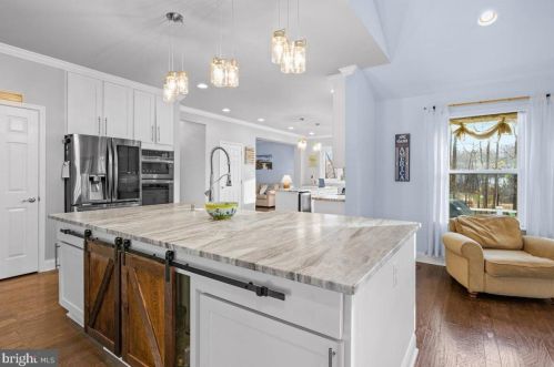 2949 Queensberry Dr, Huntingtown MD 20639-2306 exterior