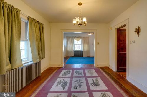 10 Grandview Ave, Lancaster PA 17603-6671 exterior