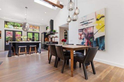 180 Cascade Dr, Mill Valley CA 94941-2639 exterior