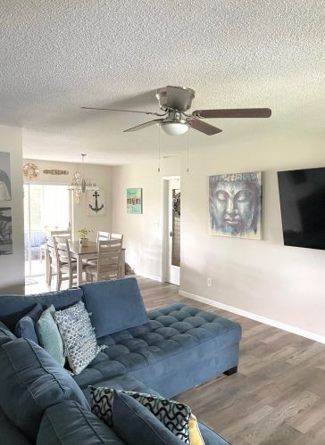 102 Lakehurst, Fort Pierce FL 34983-2545 exterior