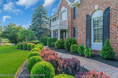 405 Peter Forman Dr, East Freehold NJ 07728-9348 exterior