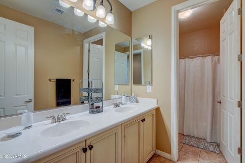 38809 Courage Ct, Phoenix AZ exterior