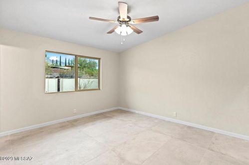 5862 Camino Arenosa, Tucson AZ  85718-4650 exterior