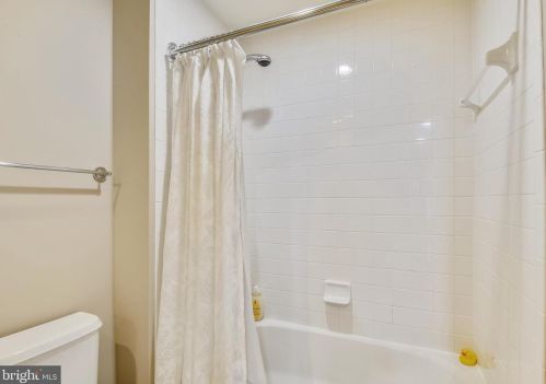 337 Fayette St, Alexandria VA 22314-2201 exterior