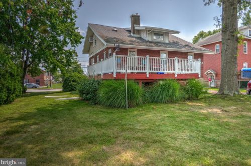 775 Main St, Limerick PA 19468-2403 exterior