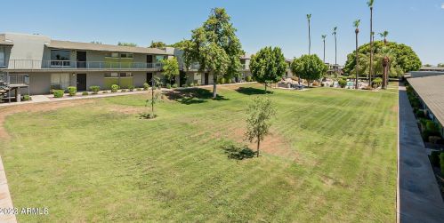 7141 16th St, Phoenix AZ  85020-5542 exterior