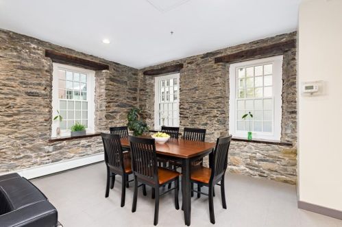 65 Weybosset St, Providence RI  02903-2830 exterior