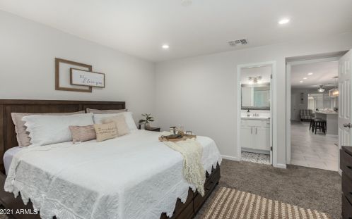 2502 22 Ave, Phoenix AZ 85009-1926 exterior